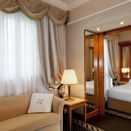 فور بوينتس باي شيراتون سينتر 4* ميلان